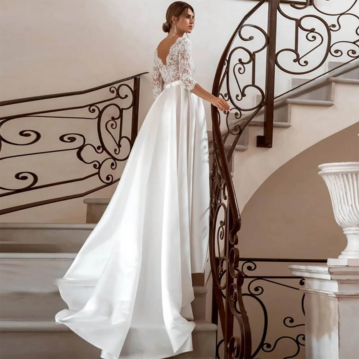 Simple Wedding Dresses Lace V Neck Bride Gown Backless Bridal Dress Custom Made Three-quarter Sleeve Sweep Train Vestidos De Novia
