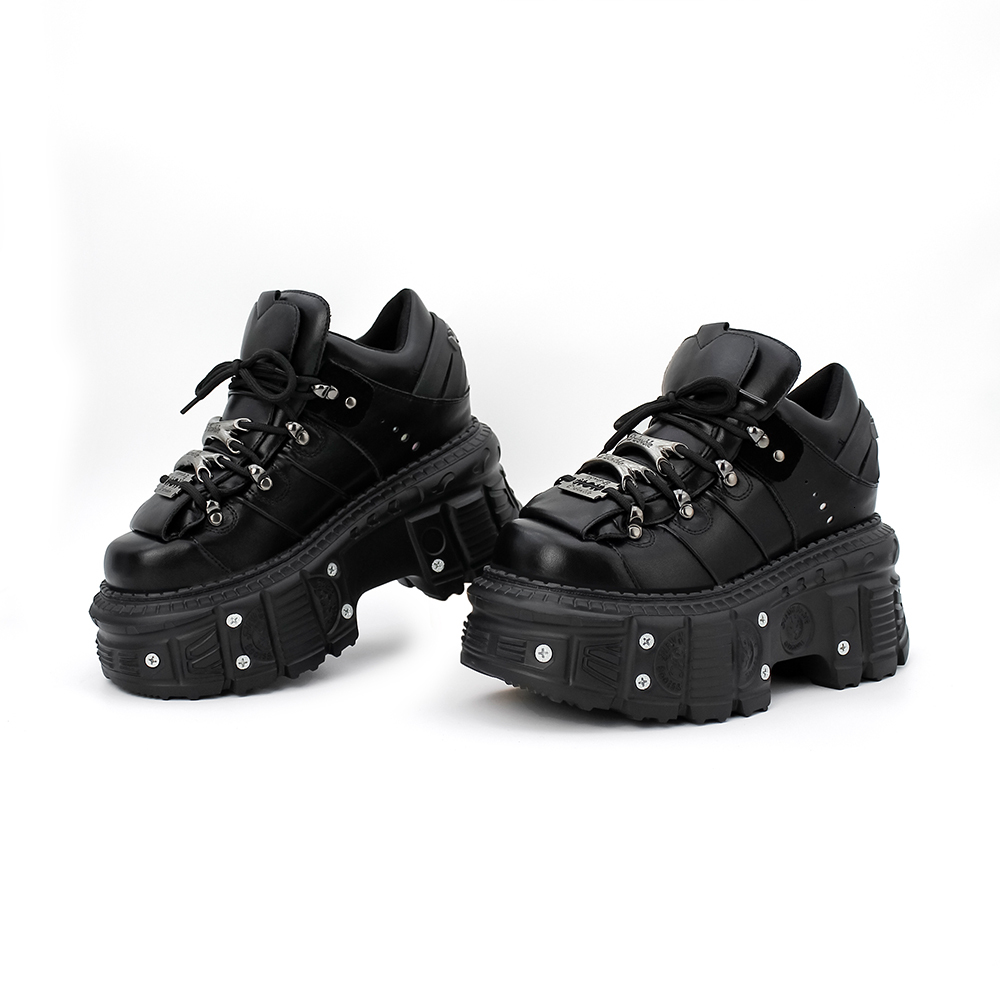New Punk Style Women Lace-up Heel Height 6CM Platform Shoes Gothic Ankle Rock Boots Metal Decor Woman Sneakers