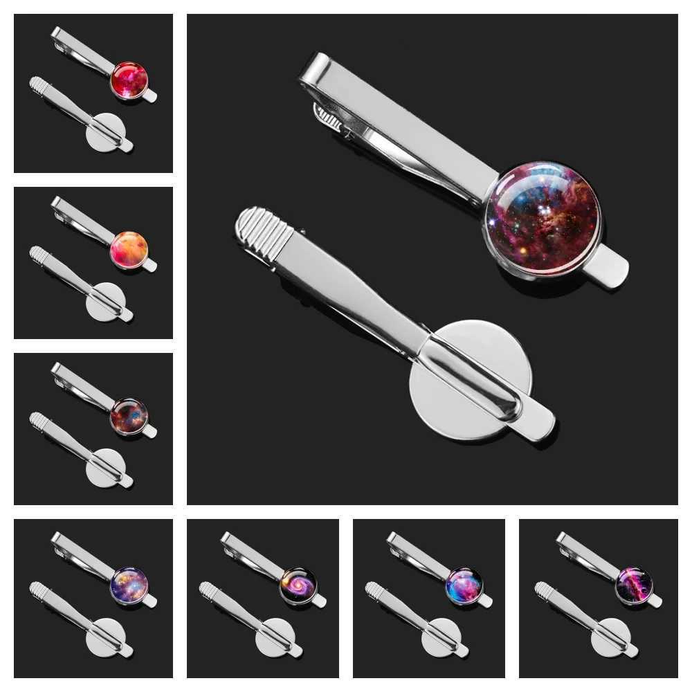 Mens Tie Clip Starry Sky Galaxy Universe Aurora Colorful Romantic Fashion Commercial Silver Rising Glass Decorative Gift W240914