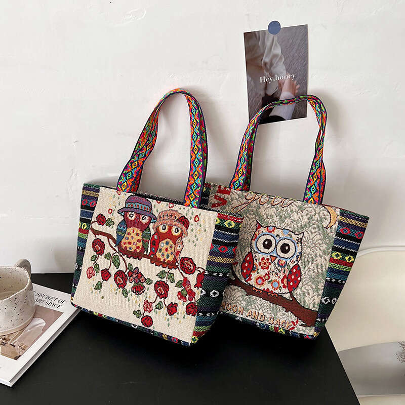 AMZZ New Ethnic Style Embroidered Tote Literature Art Small and Exquisite Student Shoulder for Women's Simple Canvas Bag