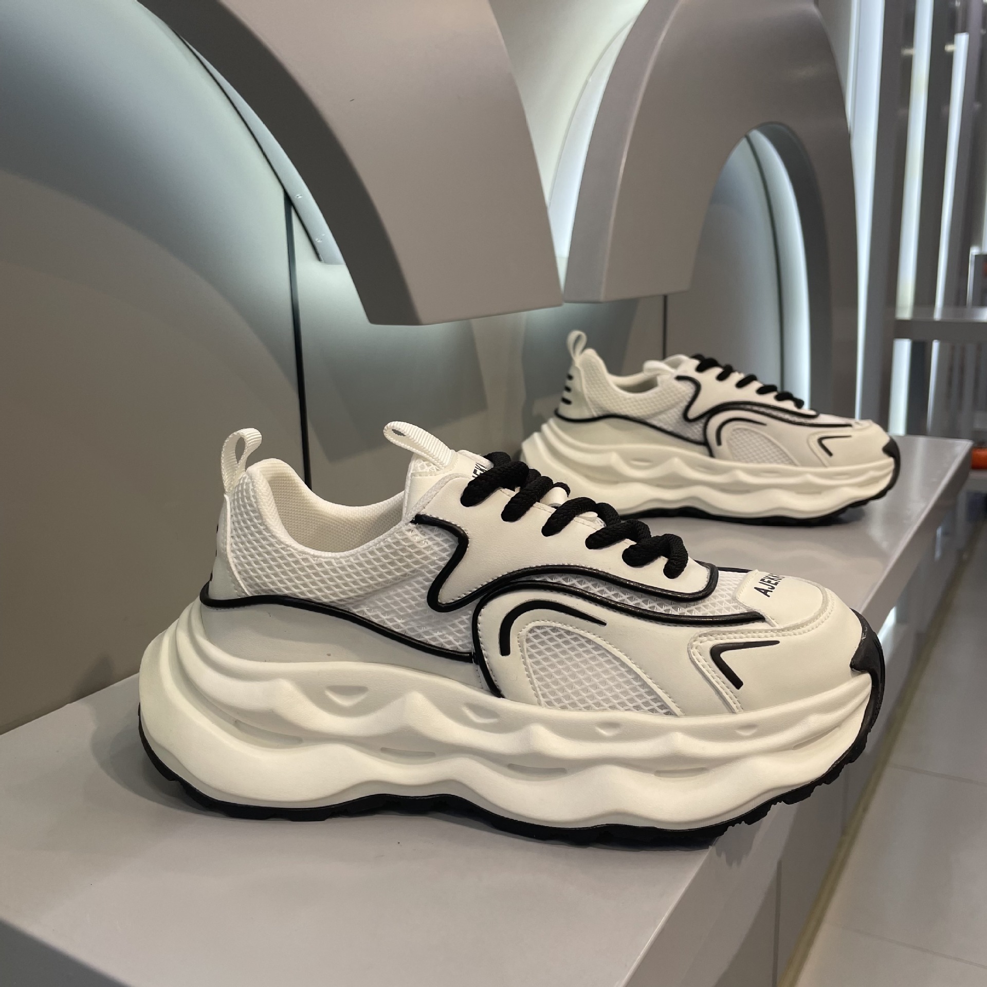 Ddmybear Men's 2024 New Height Increasing Lace Up Casual Breathable Niche Dad Lightweight Sports Shoes Chinese Brand Shoes F915-159