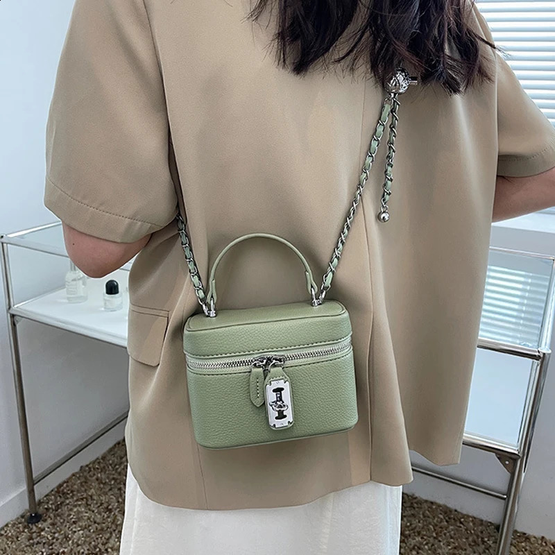Mini box PU leather cross body bag with short handle suitable for women cute handbag summer shopping shoulder bag 240912