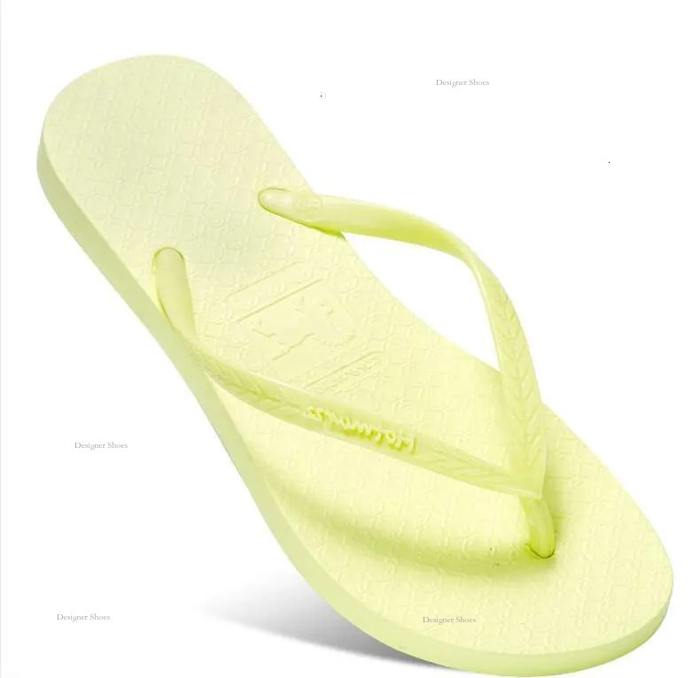 Slippers 2024S Women Fashion Flip Flops Beach Hotel Indoor Slipper Outdoor Slippers