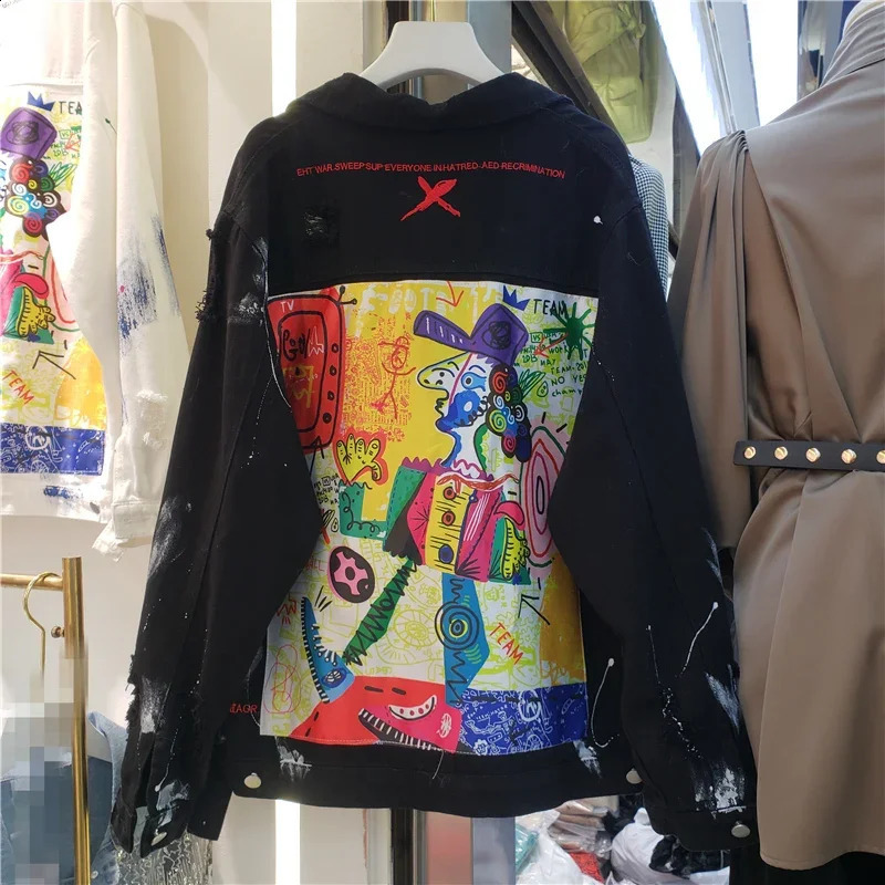 Hand drawn Graffiti Printed Womens Denim Jacket Spring and Autumn Casual Hole Jeans Jacket 240906