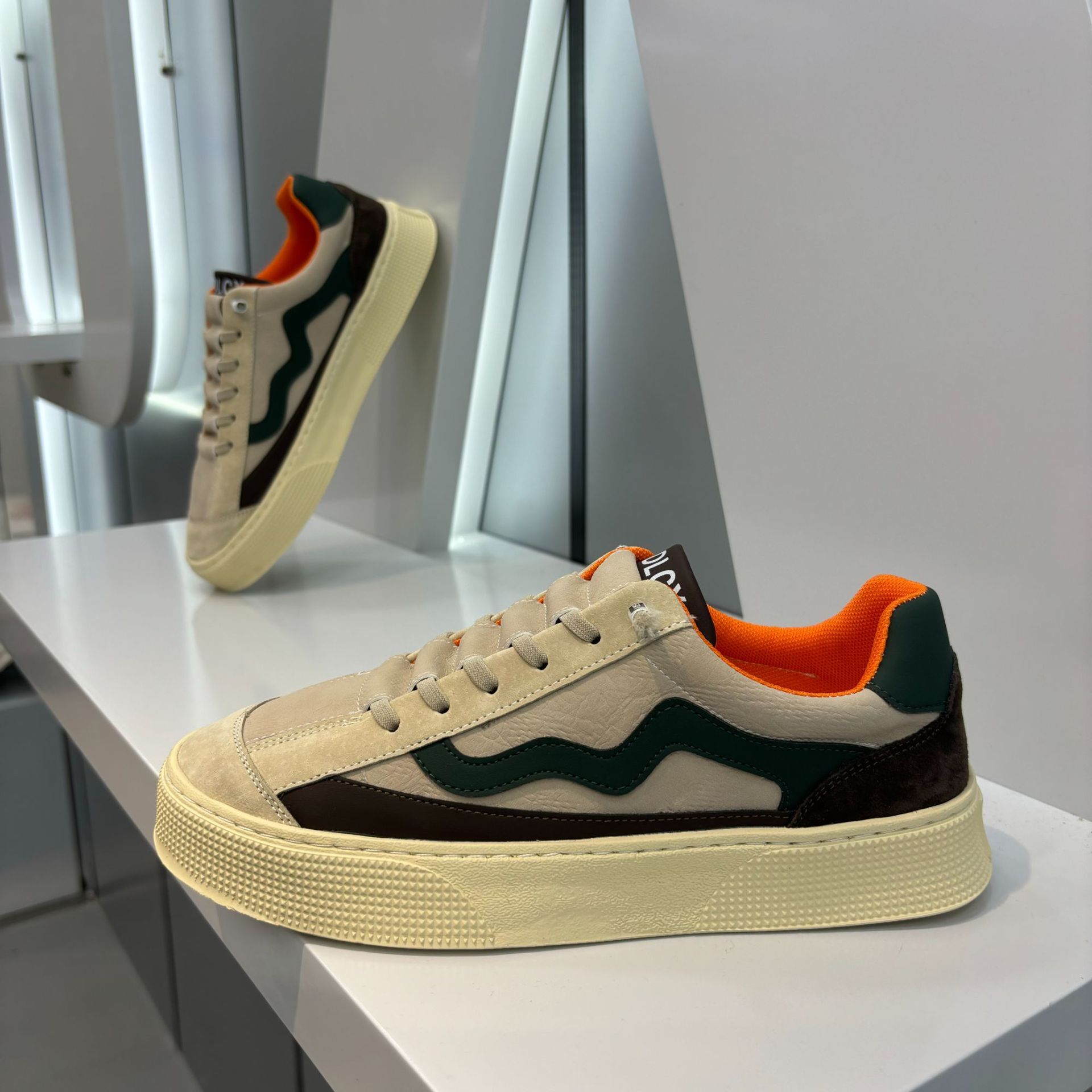 Ddmybear 2024 Autumn New Comfortable Breathable Fashionable Versatile Trendy Personalized Board Lightweight Low Cut Men's Shoes Chinese Brand Sho