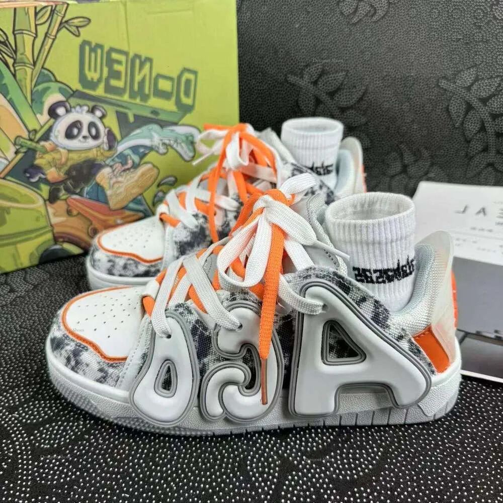 Sports 2024S Leisure Shoes, Retro Niche Letters, Contrasting Colors, German Training Shoes, Anti Slip Board Shoes, Men's And Women's Fashion
