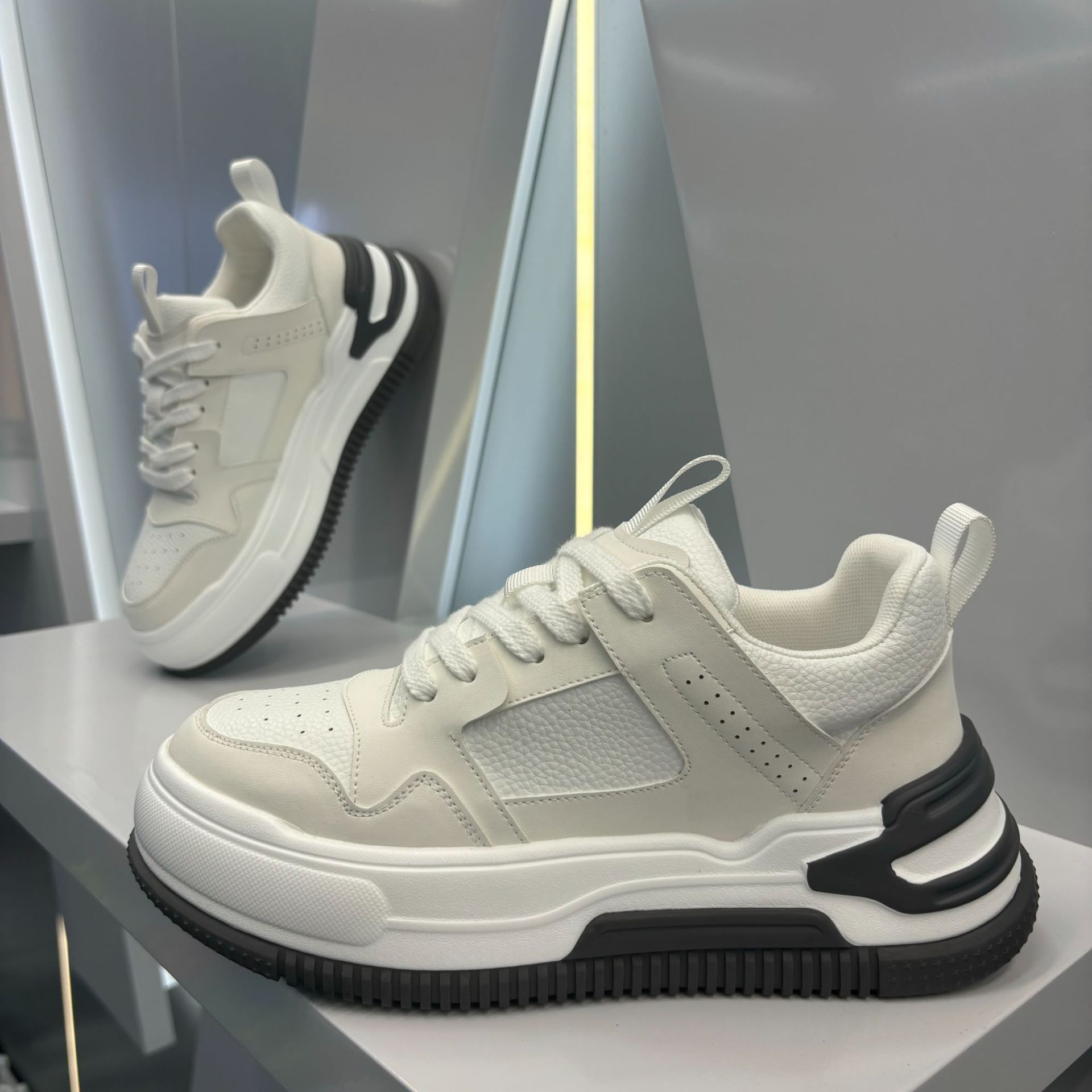 Ddmybear Little White Men 24 New Soft Soled Height Increasing Breathable For Sports And Leisure Board Versatile Trendy Men's Shoes Chinese Brand 