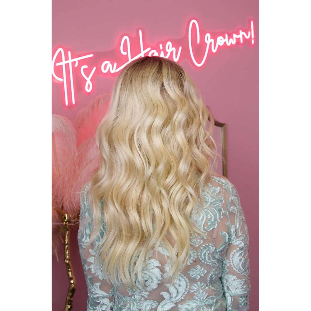 Synthetic Heat Resistant Blonde Wavy Human Hair Mixed 10% Dark Roots Ombre Front Wig 13X4 Transparent Lace