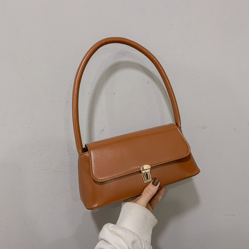 New 2024 Women's Autumn/Winter French Stick Fashion Underarm Versatile and Elegant Handheld Style Shoulder Bag