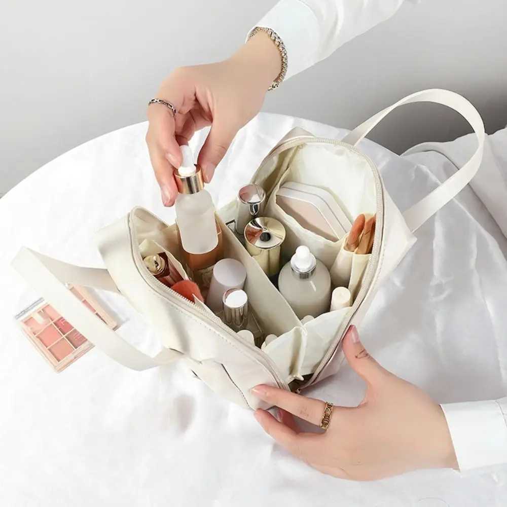 Large Capacity Cosmetic Bag Fashion Portable Wash Bag PU Leather Storage Bags Makeup Organizer Cosmetic Storage Tool with Handle Z240914