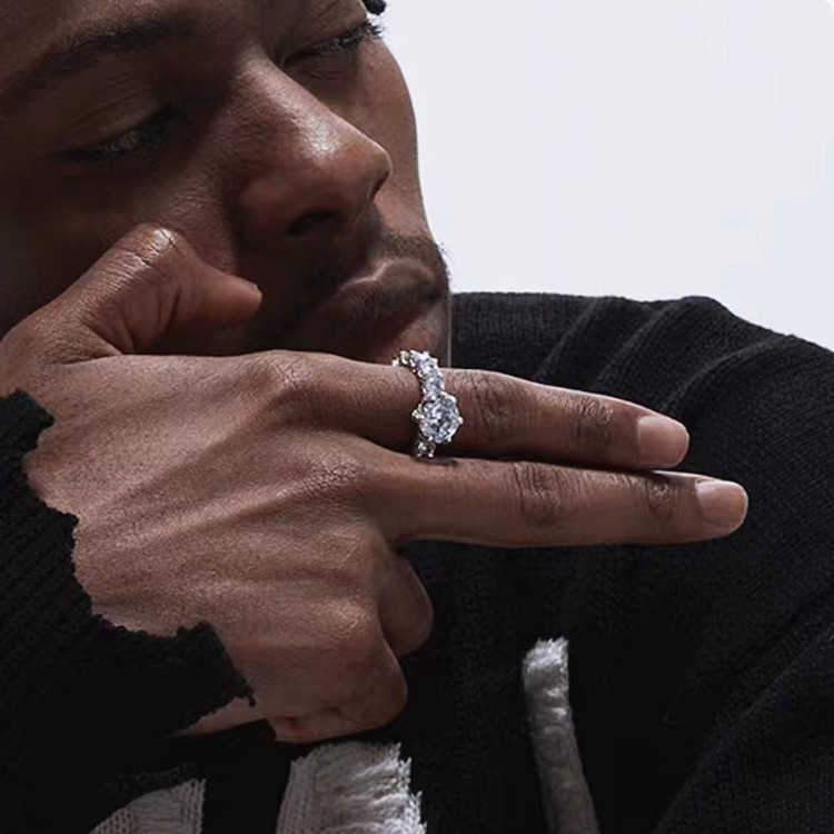 New Design Hip Hop Sier Round Cut D Color Moissanite Ring For Cuban Jewelry