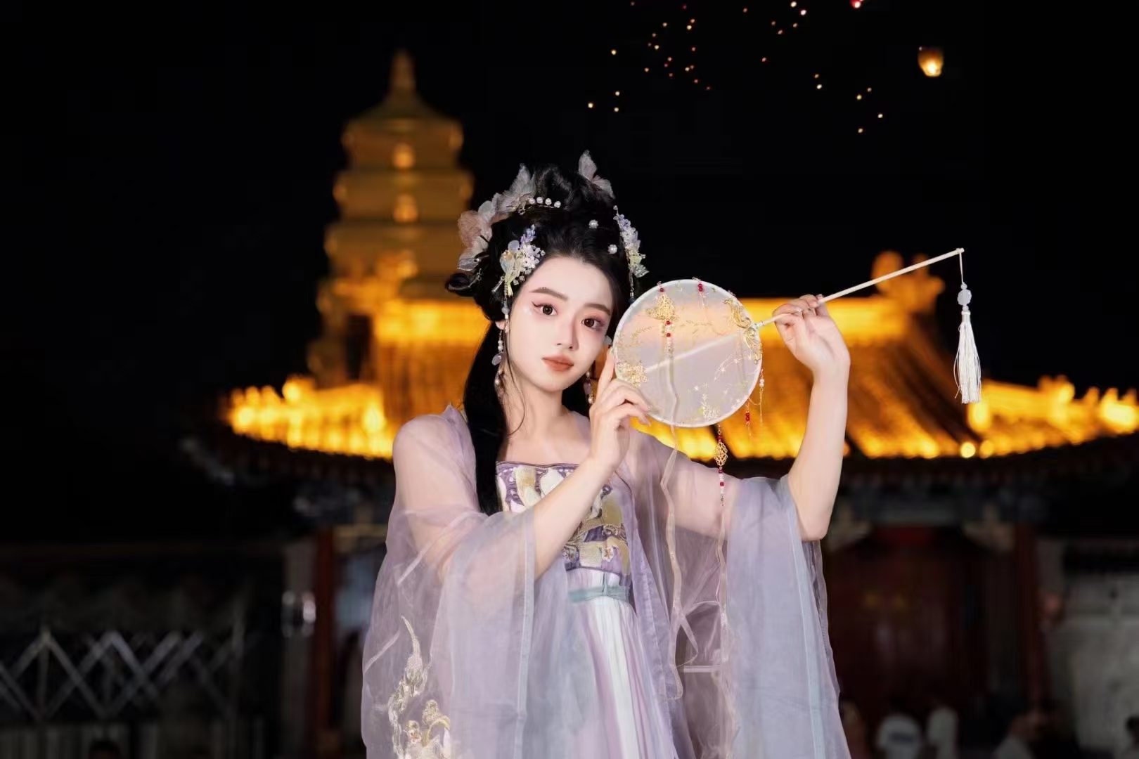 New Summer Hanfu Women's Jin He Heavy Embroidery Large Sleeve Top with Hezi Skirt - Ethereal Ancient Style Twelve Flower Goddess