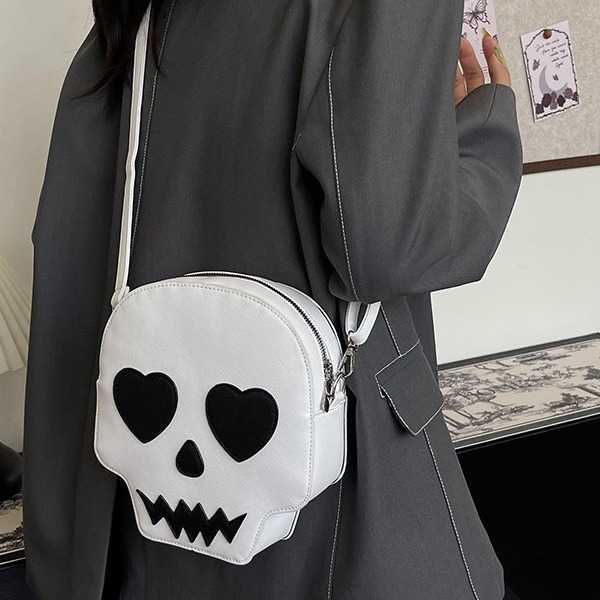 CMM Personalized Fashion Bag for Women Trendy Cool Skull Small Round Bag Versatile Halloween Single Shoulder Crossbody Bag
