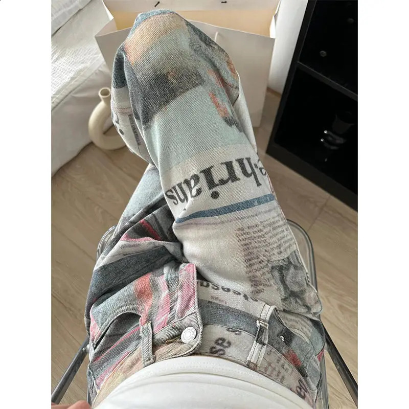 American style high street personalized printed spaper jeans for men and women summer straight tube loose wide leg pants y2k 240911