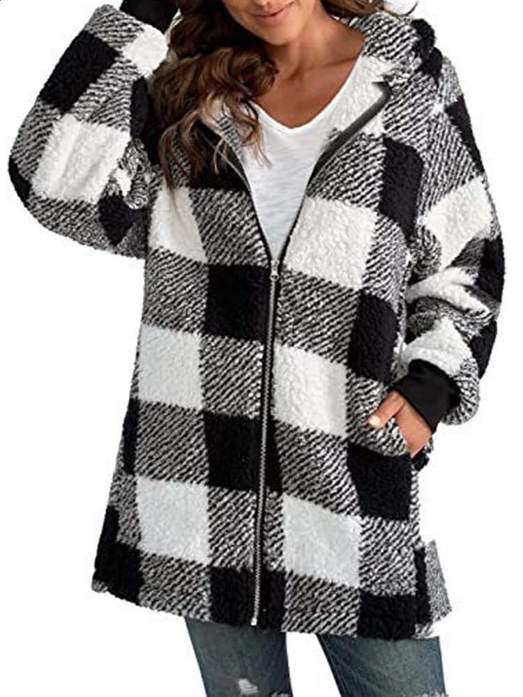 Autumn Winter Plaid Faux Fur Coat Women Teddy Coat Hooded Jackets Female Furry Teddy Bear Plush Jacket Women 240911