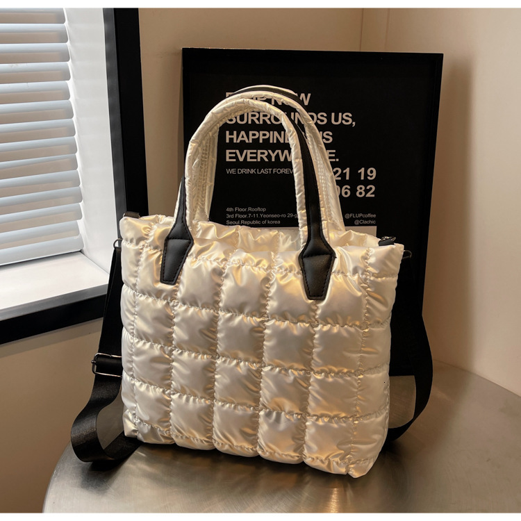 Women's fashion trend 2024 new handbag large capacity cotton clothing checkered shoulder tote diagonal cross bag