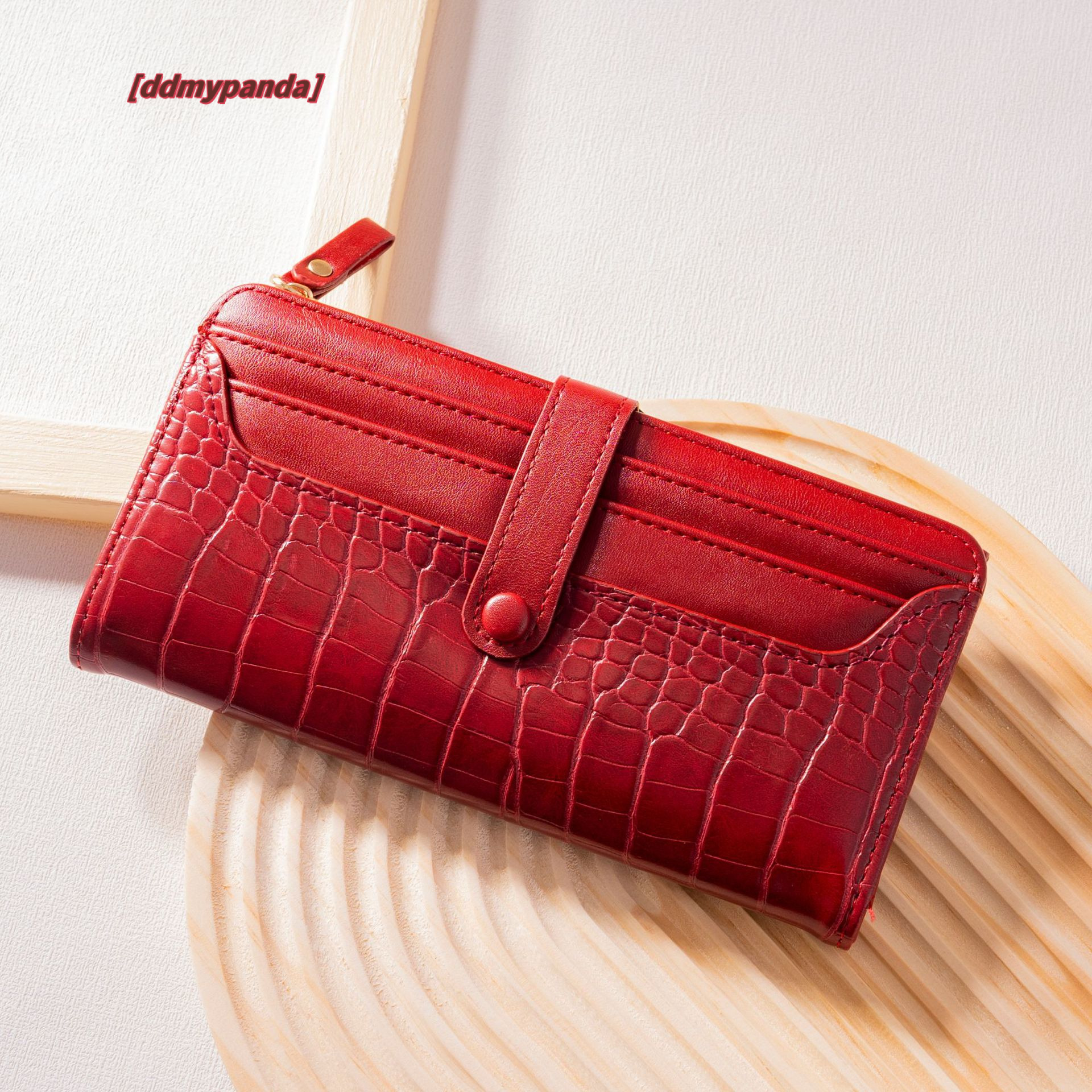 New Korean Women's Long Fashionable Handheld Bag with Crocodile Pattern Zipper Buckle Creative Light Luxury Wallet for Women #13 ddmypanda