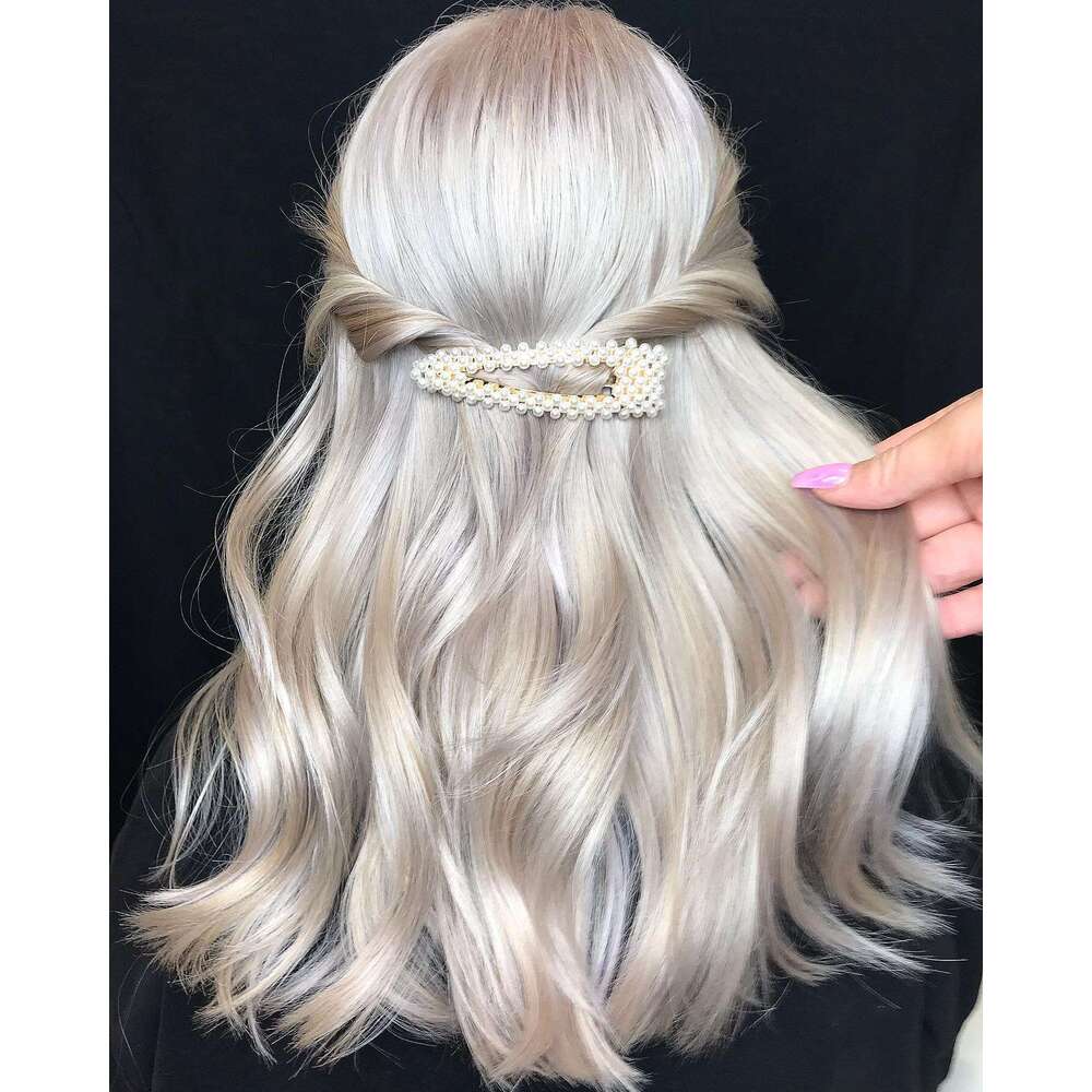24'' White Blonde Synthetic Lace Front Long Natural Wave Wig For Women 30% Human Hair Wigs Heat Resistant Fiber Daily Wear