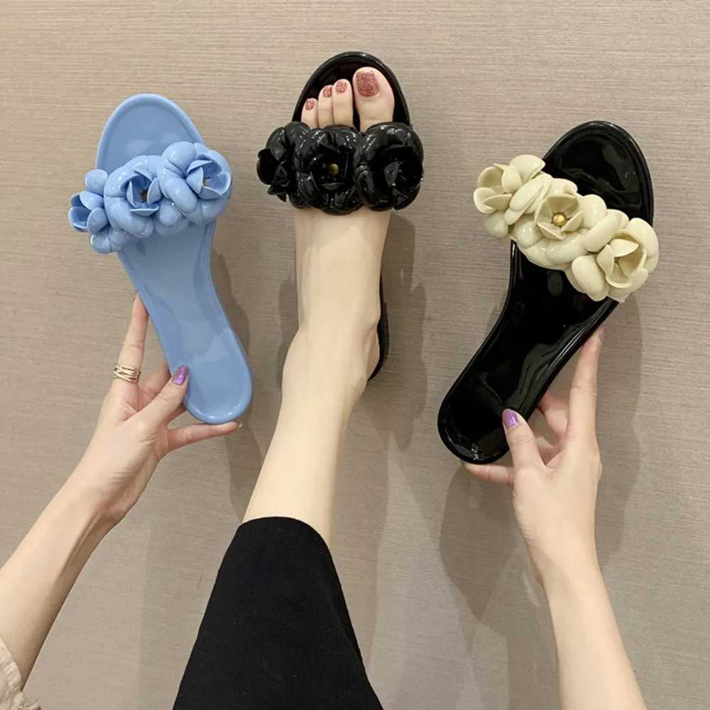 Women Slippers Summer Outside Flat Bottom Slippers Jelly Sandals Women New Beach Womens Shoes Sandalias De Mujeres En Oferta M240914