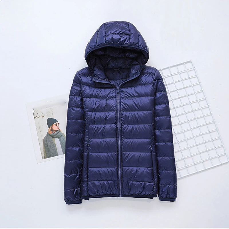 Ultra thin down jacket for women autumn winter short hooded warm white duck down jacket for women 240913