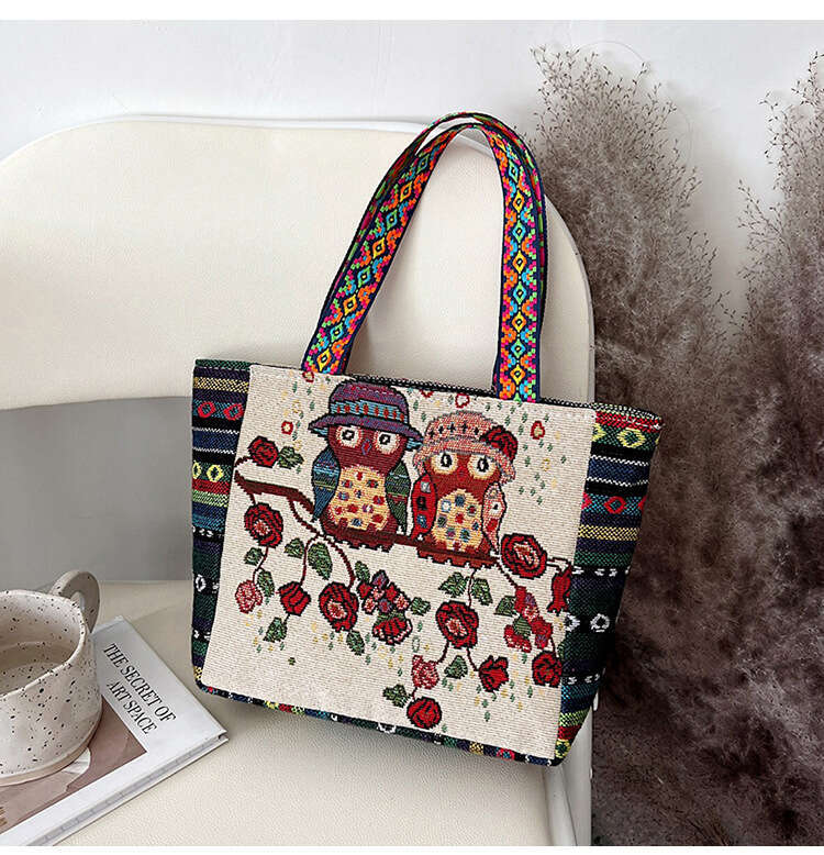 AMZZ New Ethnic Style Embroidered Tote Literature Art Small and Exquisite Student Shoulder for Women's Simple Canvas Bag
