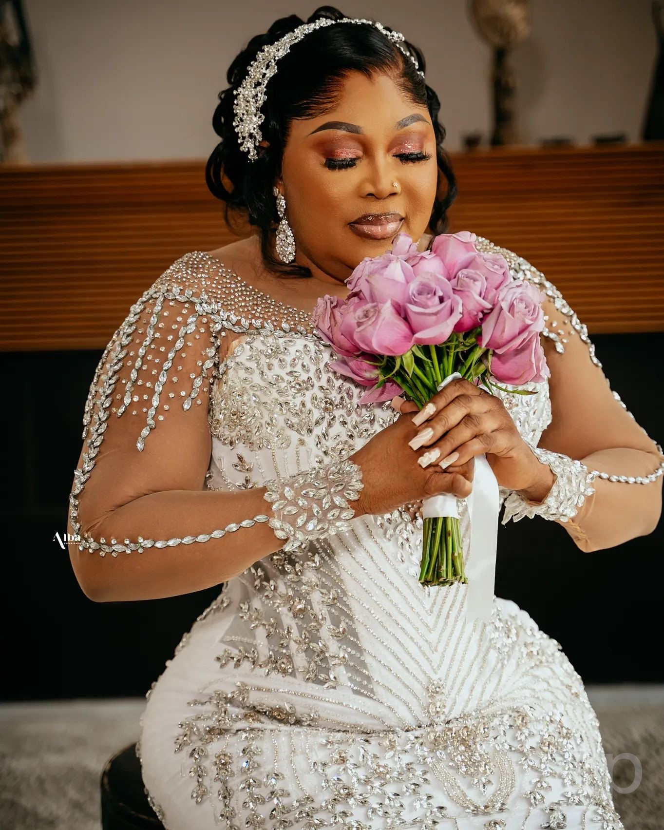 2024 Arabic Aso Ebi Plus Size Ivory Mermaid Wedding Dresses Luxurious Rhinestones Beaded Lace Full Sleeves Bridal Gowns Dress ZJ442