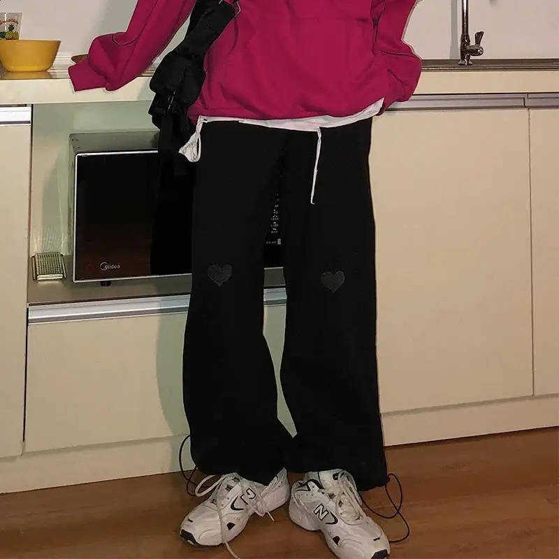 Womens autumn and winter Korean style loose solid color high waist thin wide leg womens trend fully matched wool sports pants 240913