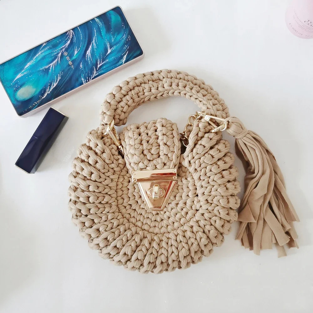 Mini rope knitted womens bag handmade tassel handbag yarn crochet ner round shoulder 240913