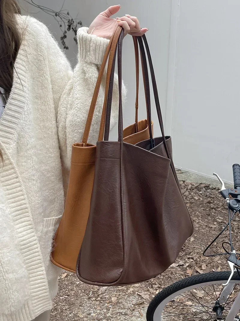 Maillard large capacity handbag for women casual texture soft leather commuting bag fashionable shoulder bag handbag womens handbag 240913