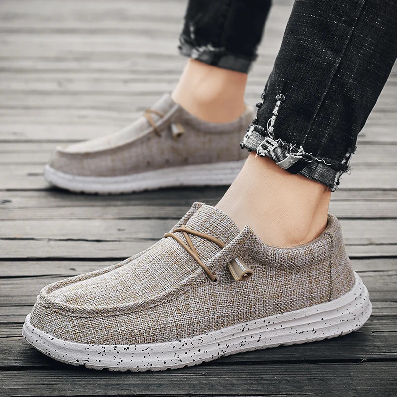 Men Shoes Soft Slip on Loafers For Men Moccasins Male Driving Shoes Classics Canvas Sneakers 240909