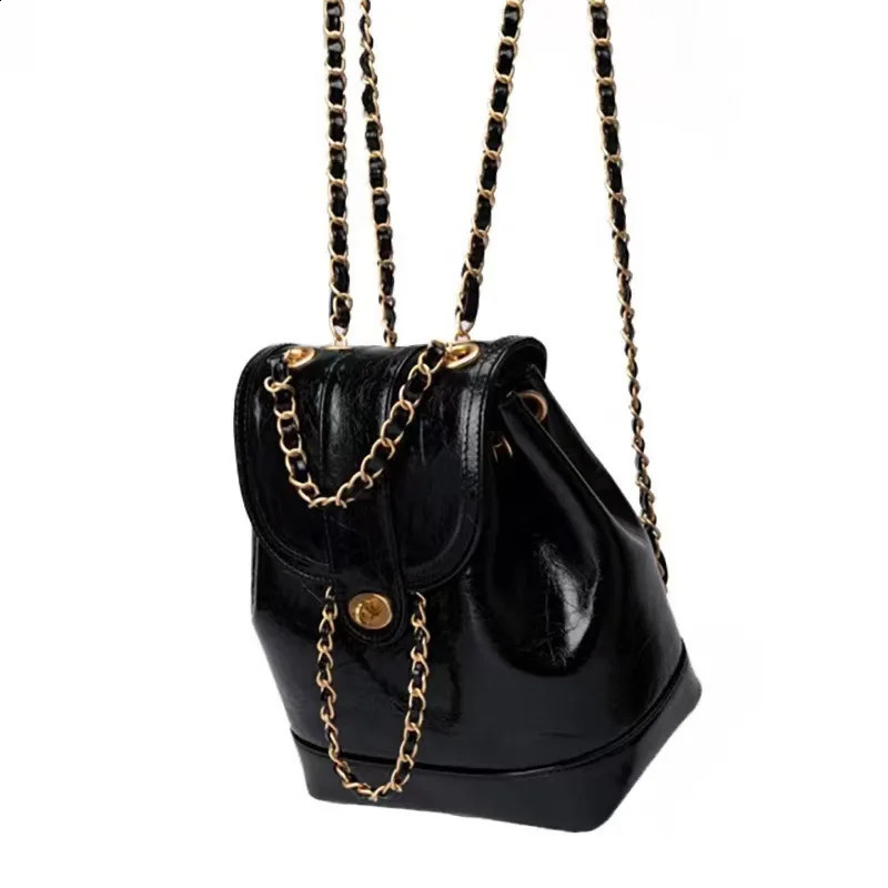 Nicheautuumn/winter mini tweed style chain shoulder bag for women Ins blog master student oil wax leather shoulder bag from South Korea 240912