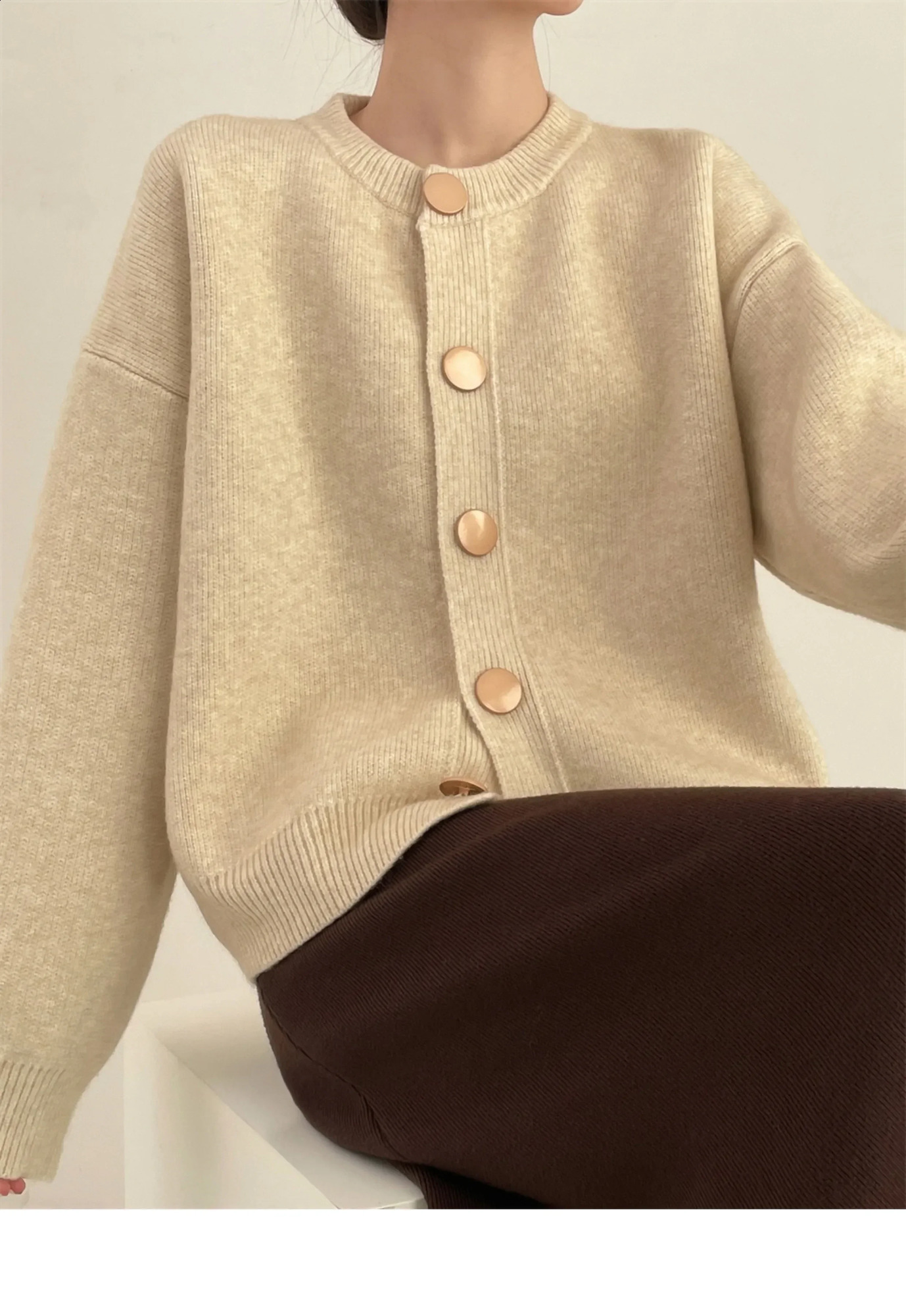 Short Knit Cardigan Solid Color Top 2024 Winterl Women Sweater Long Sleeves Single Breast Loose Korean Fashion Sweaters 240905