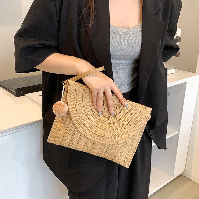 Summer Beach Straw Clutch Bag Cute Ball pendant Crossbody for Women Travel Shoulder Bags Purse Ladies Casual Wicker 240914