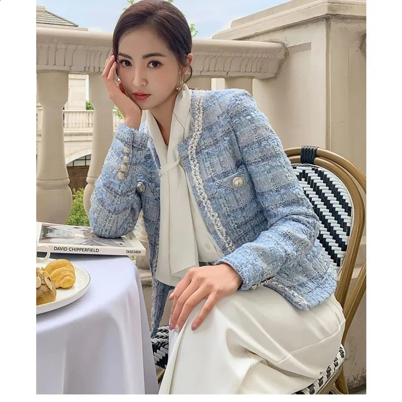 Women Small fragrance Temperament plaid Coat Autumn lady style long-sleeved tassel tweed coat high-end Ladies Jacket 240911