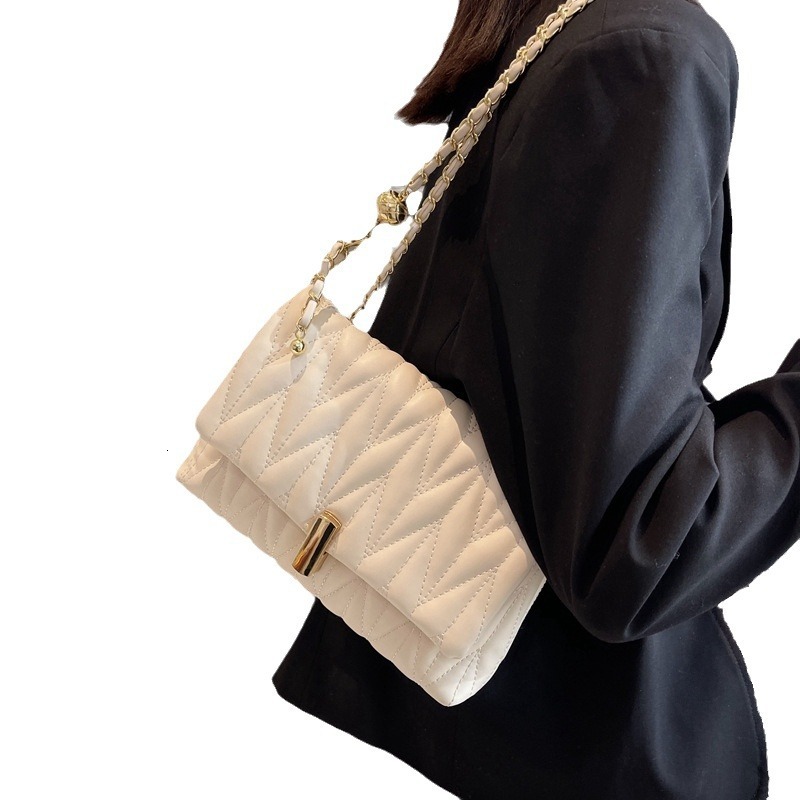 Ladies' Korean Luxury Fashion Shoulder Bag Diameter Mesh Chain Crossbody Bag 2025 Summer New Trend Simple High-end Small Square Bag