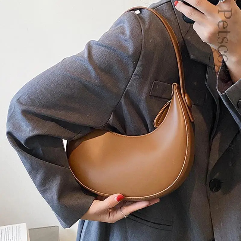Fashion White Shoulder Bags For Women Pu Leather Solid Color Half Moon Crossbody Bag er Lady Handbags Ladies Underarm Bags 240913