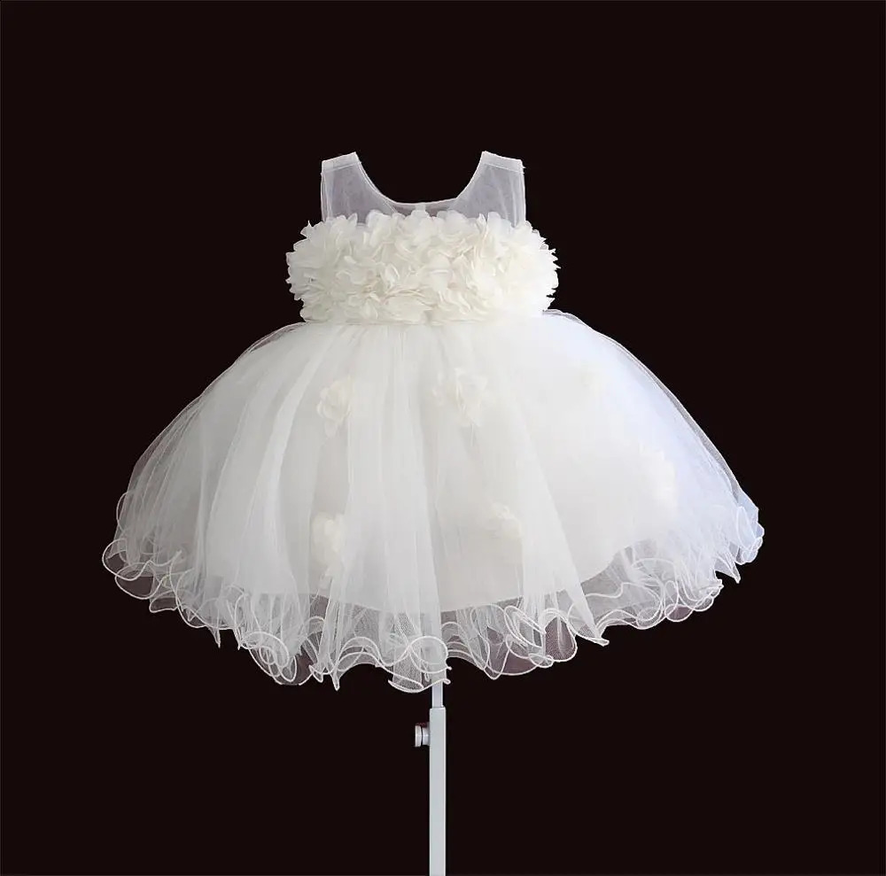 Girl wearing lace flower childrens clothing princess wedding baptism party children 1year birthday vest 240909