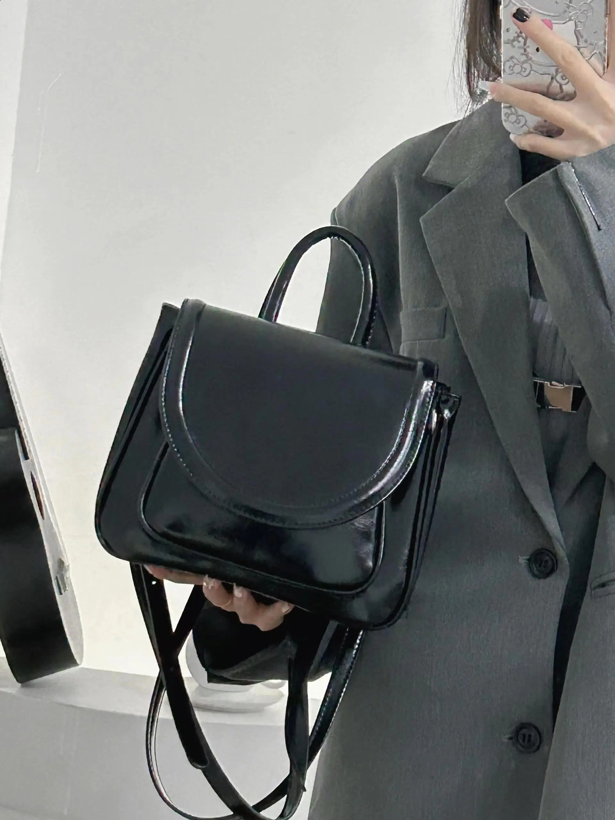 Autumn Korean Womens Backpack Minimalist Communicating College Style Handbag Texture Shoulder Bag 240912