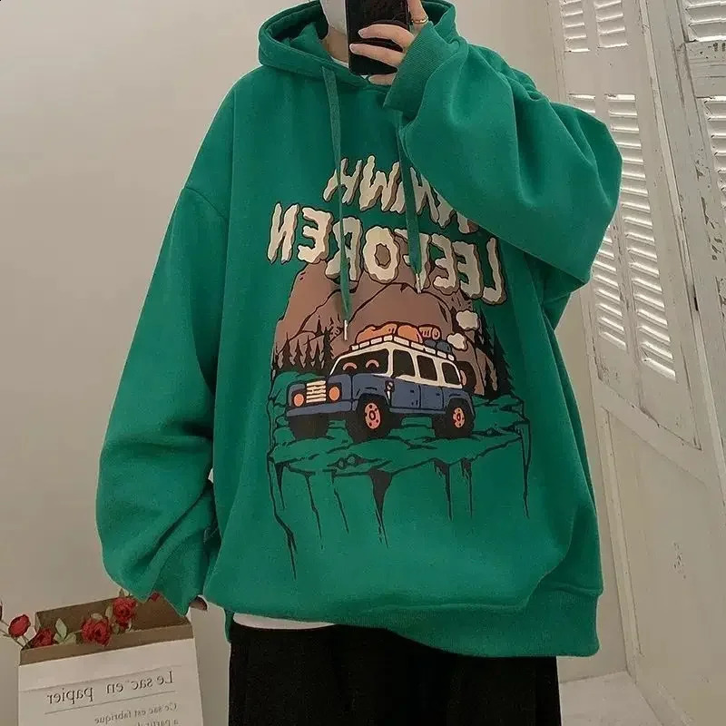 Sweatshirts For Man Print Green Hooded Anime Hoodies Mens Clothing Manga Funny Elegant Offers Streetwear Harajuku Fashion 240910