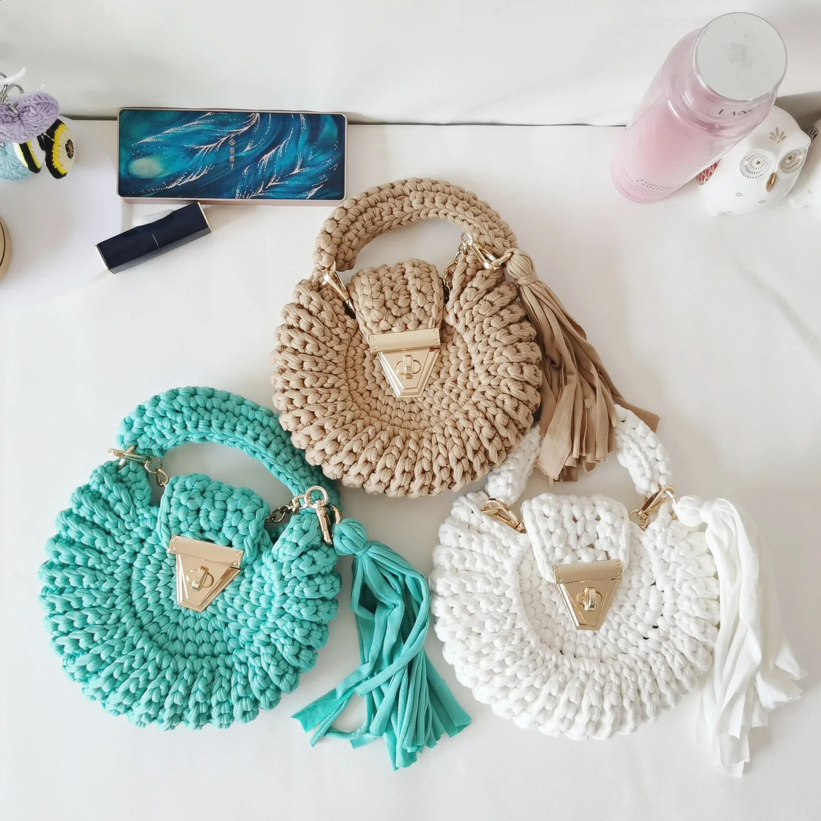 Mini rope knitted womens bag handmade tassel handbag yarn crochet ner round shoulder 240913