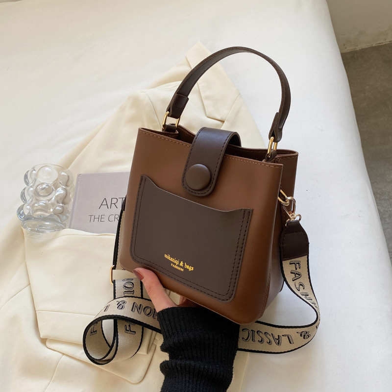 2025 new shoulder multifunctional designer fashion crossbody bag