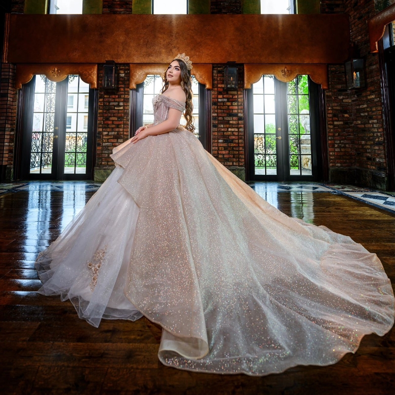 Mexican Shiny Quinceanera Dresses Ball Gown Off The Shoulder Applique Lace Beadded Tull Tiered Corset Sweet 16 Dress Vestidos De 15 Anos