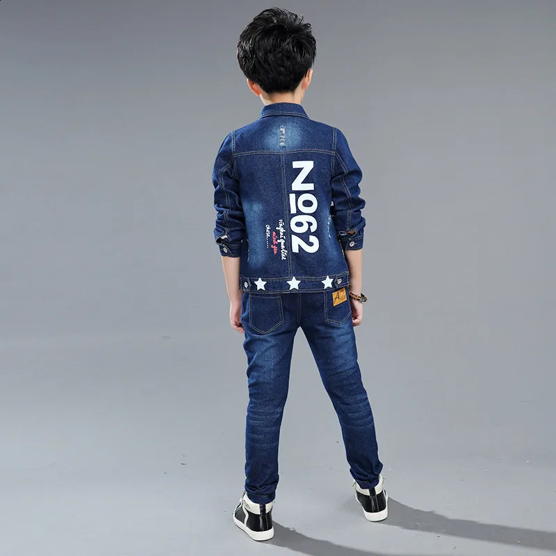 Boys Spring and Autumn Childrens Two Piece Set for Kids Clothing Boys Denim Set 240913