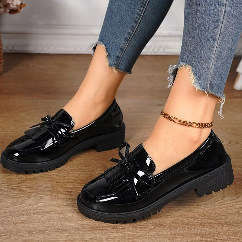 Womens Spring 2024 Fashion Round Flat Shoes Anti slip Womens Shoes PU Leather Shallow Mouth Smooth Womens Flat Shoes Large Size 240914
