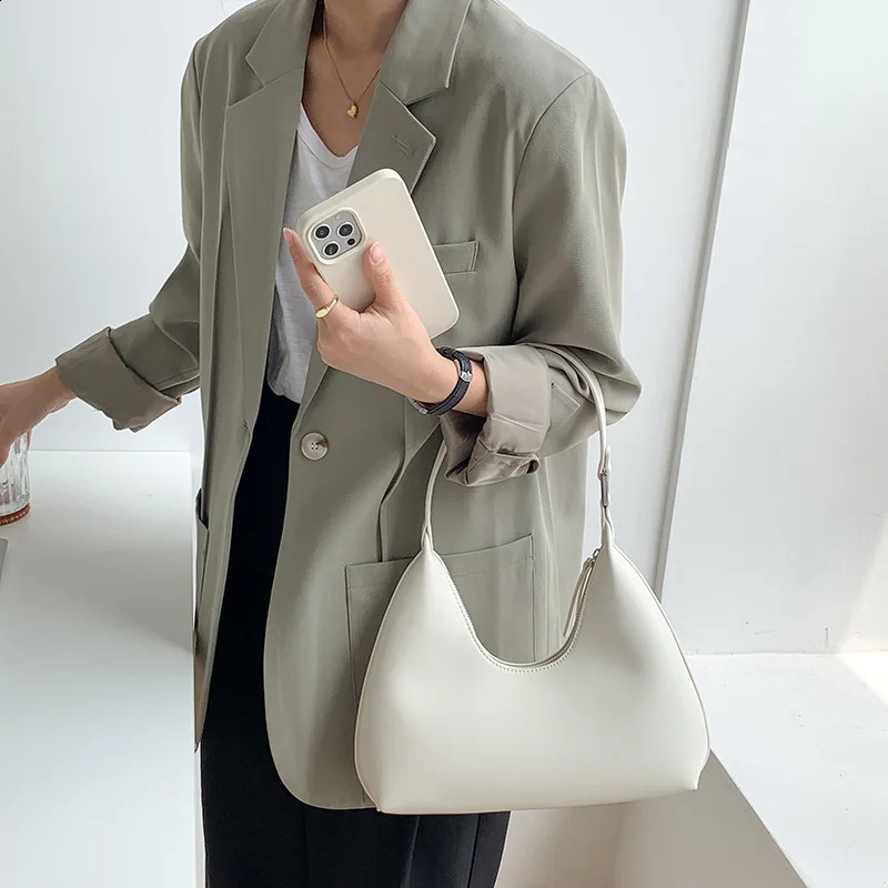PU Leather Underarm Shoulder Bag Women n Handbags and Purse Female Small Hobos Travel Clutch Shopper 240914