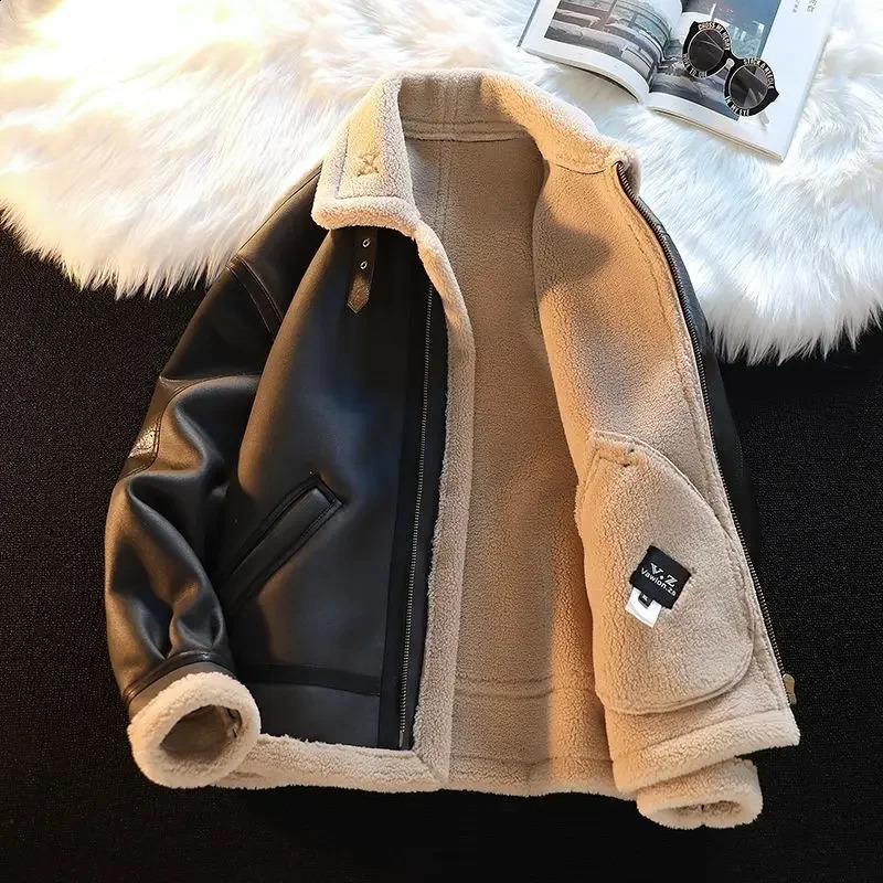 Thick wool lined jacket leather buckle mens winter warm cotton lined coat wool sweater jacket deer velvet jacket 240914