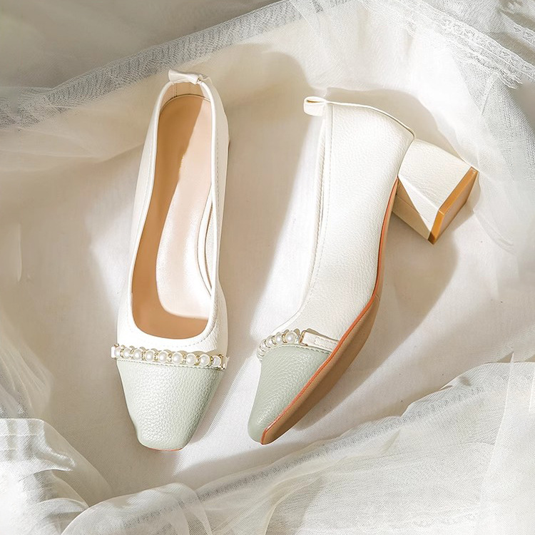 2024 New Small Fragrant French High Thick Heels Gentle Pearl Color Blocked Retro Mary Jane Single Shoes
