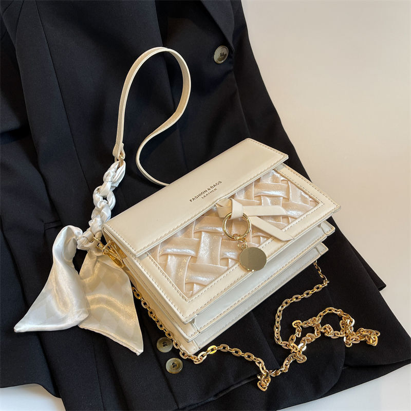 Summer 2025 Korean Light Luxury Women's Fashion Shoulder Bag With Diagonal Cross Small Bag Design For Commuting Multi Functional And Unique Insta