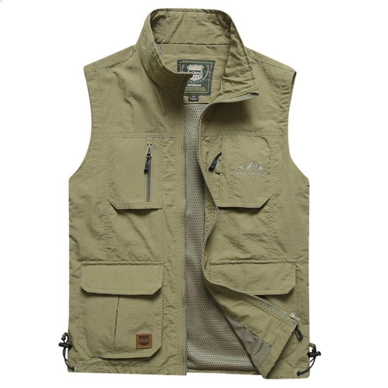 FGKKS Men Mesh Vest Multi Pocket Quick Dry Sleeveless Jacket Reporter Loose Outdoor Casual Thin Fishing Vests Waistcoat Male 240912