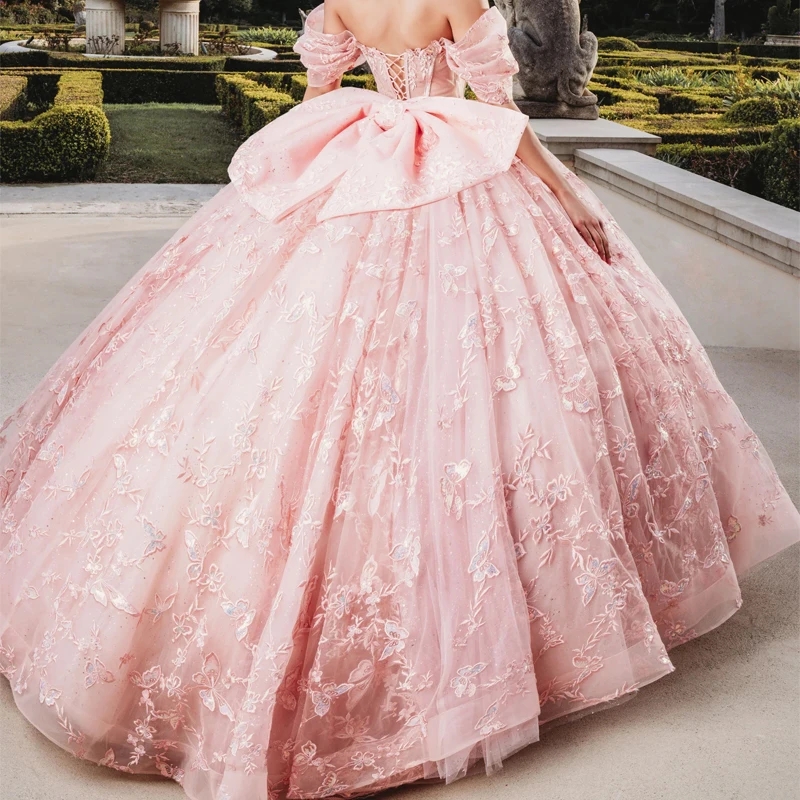 Pink Off The Shoulder Princess Ball Gown Quinceanera Dresses Classic 3D Bow Applique Beads Tull Sweet 16 Dress Vestidos 15 De Anos